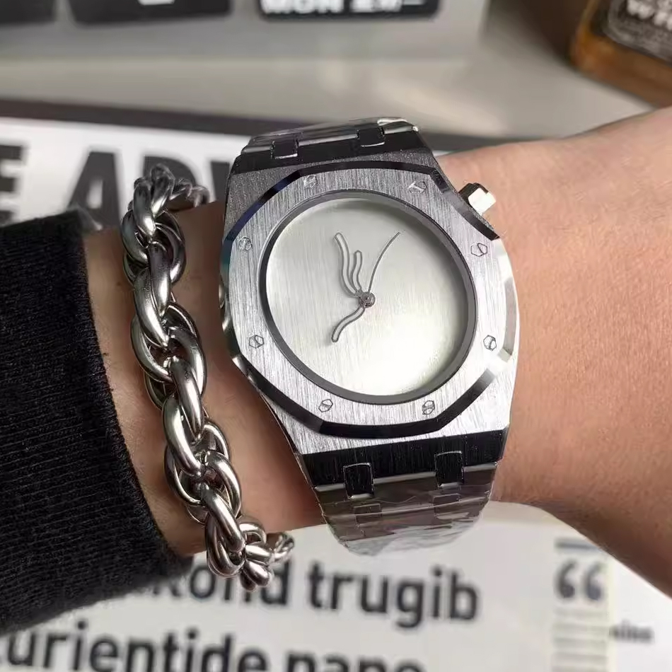 Nouvelle montre pour homme de  - Smartwatch Instagram avis et prix